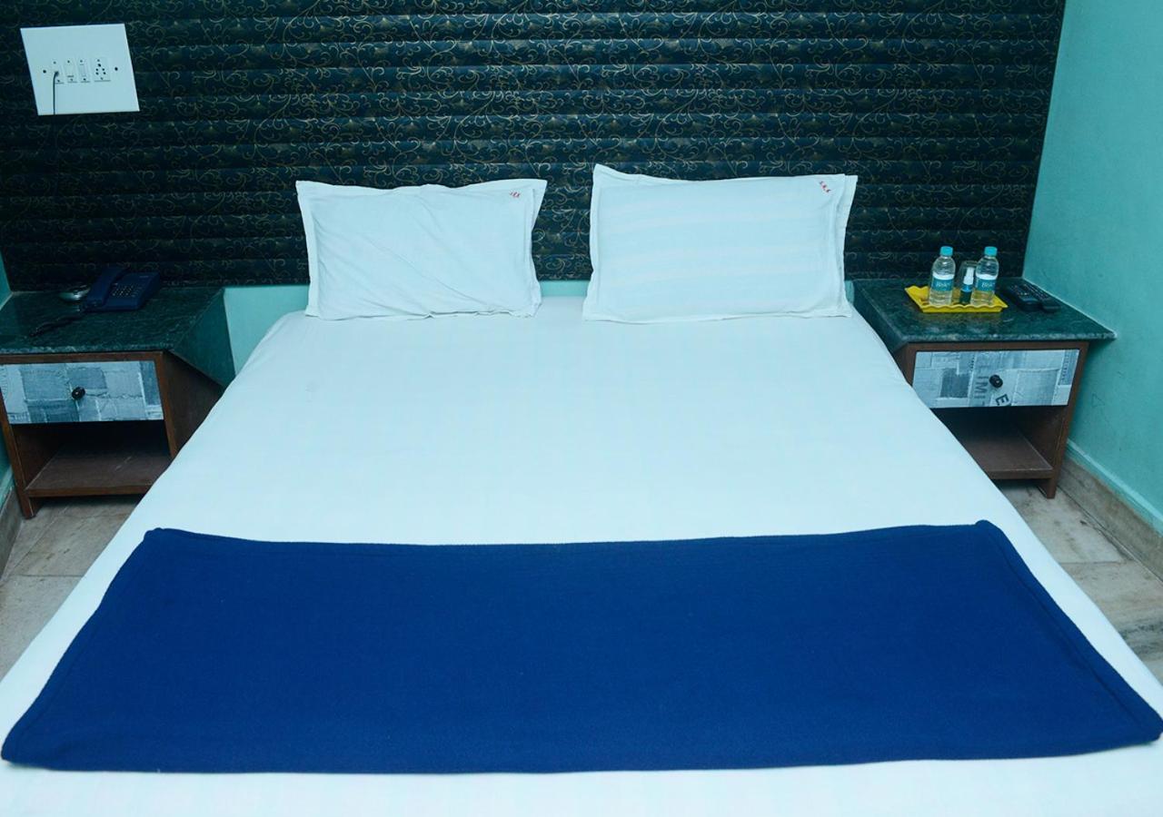 Srk Hotel Mumbai Luaran gambar
