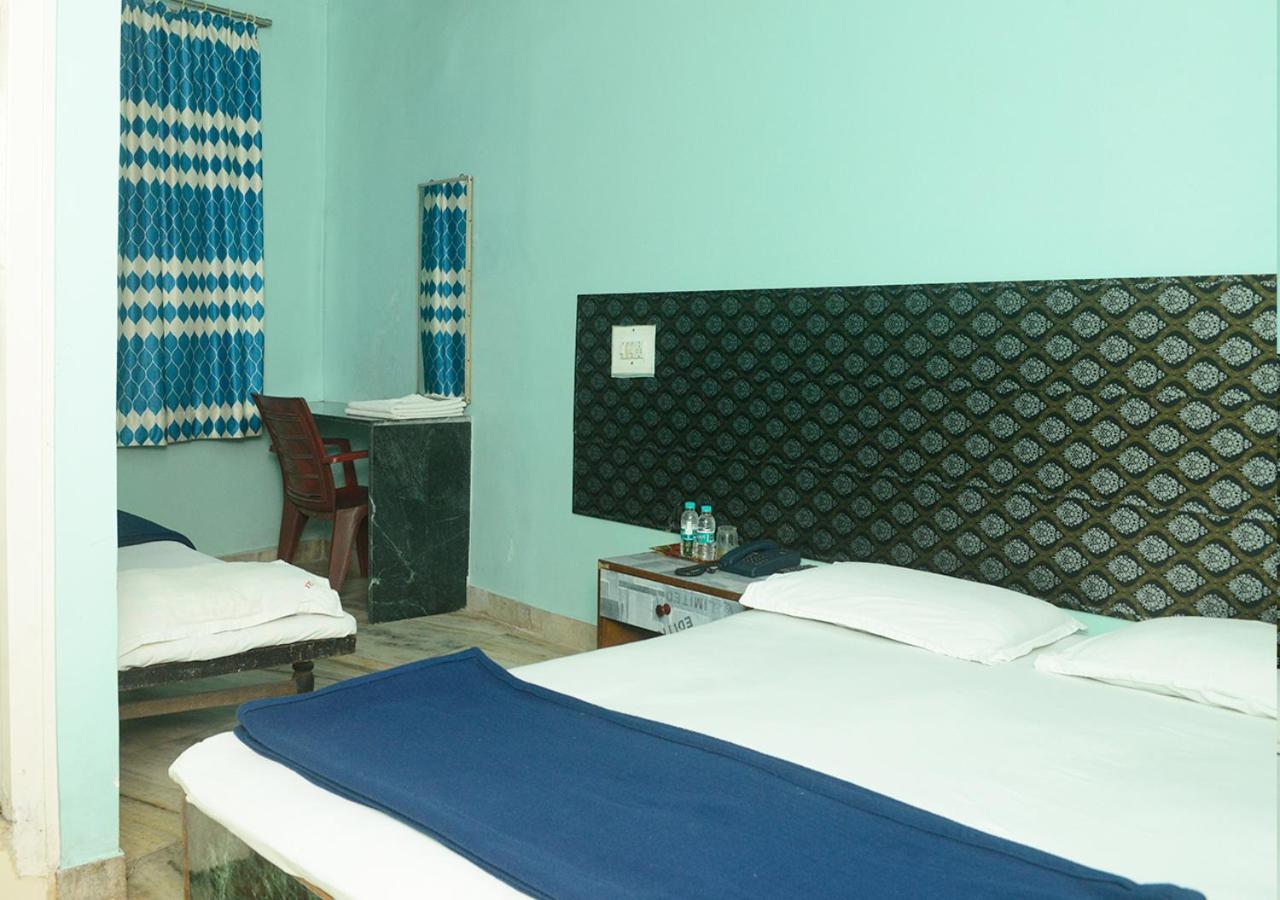 Srk Hotel Mumbai Luaran gambar